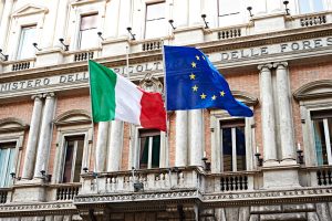 flags of Italy and EU