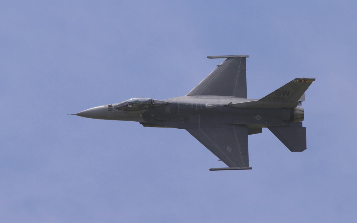 Нидерланды разрешили использовать f 16. Нидерланды разрешили использовать f 16